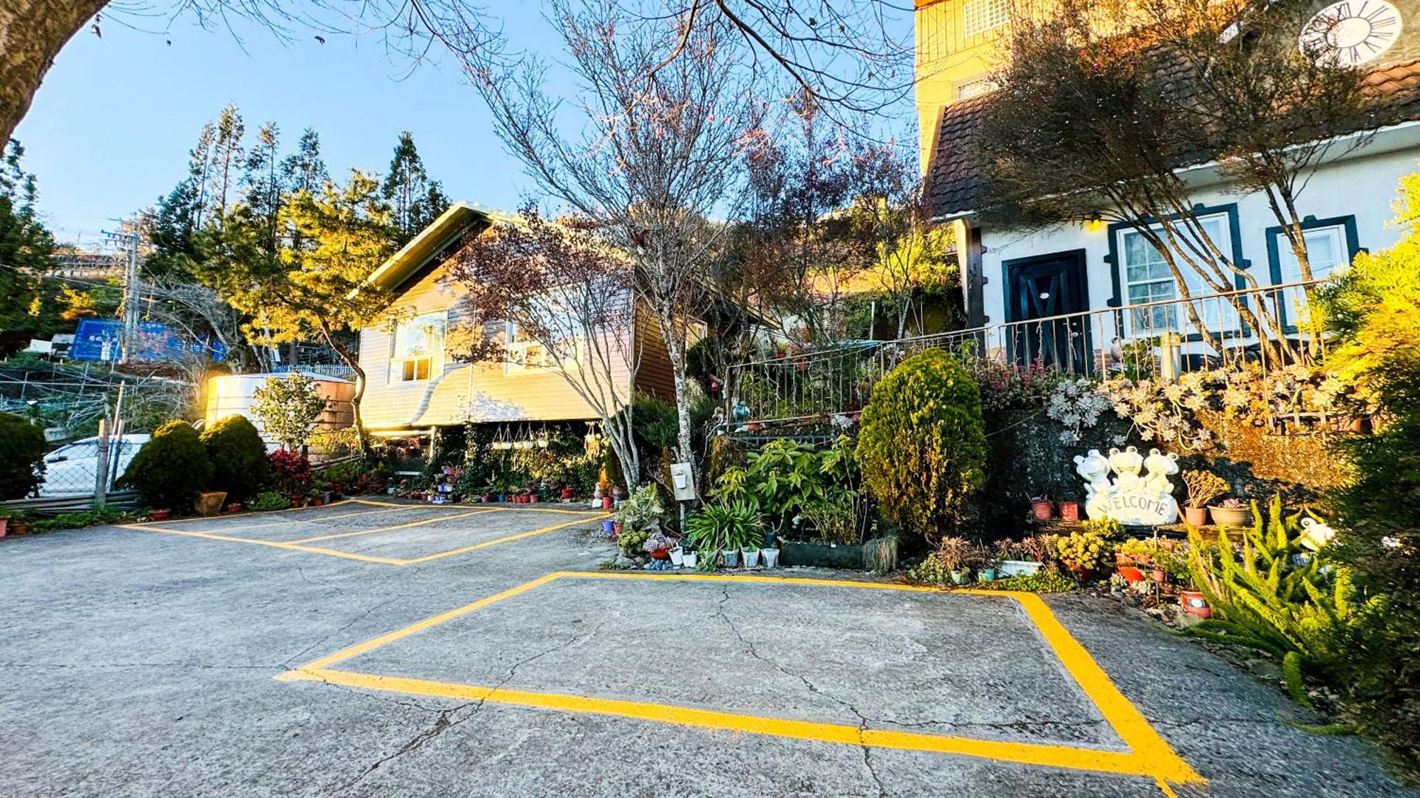 31 Homestay Renai Buitenkant foto