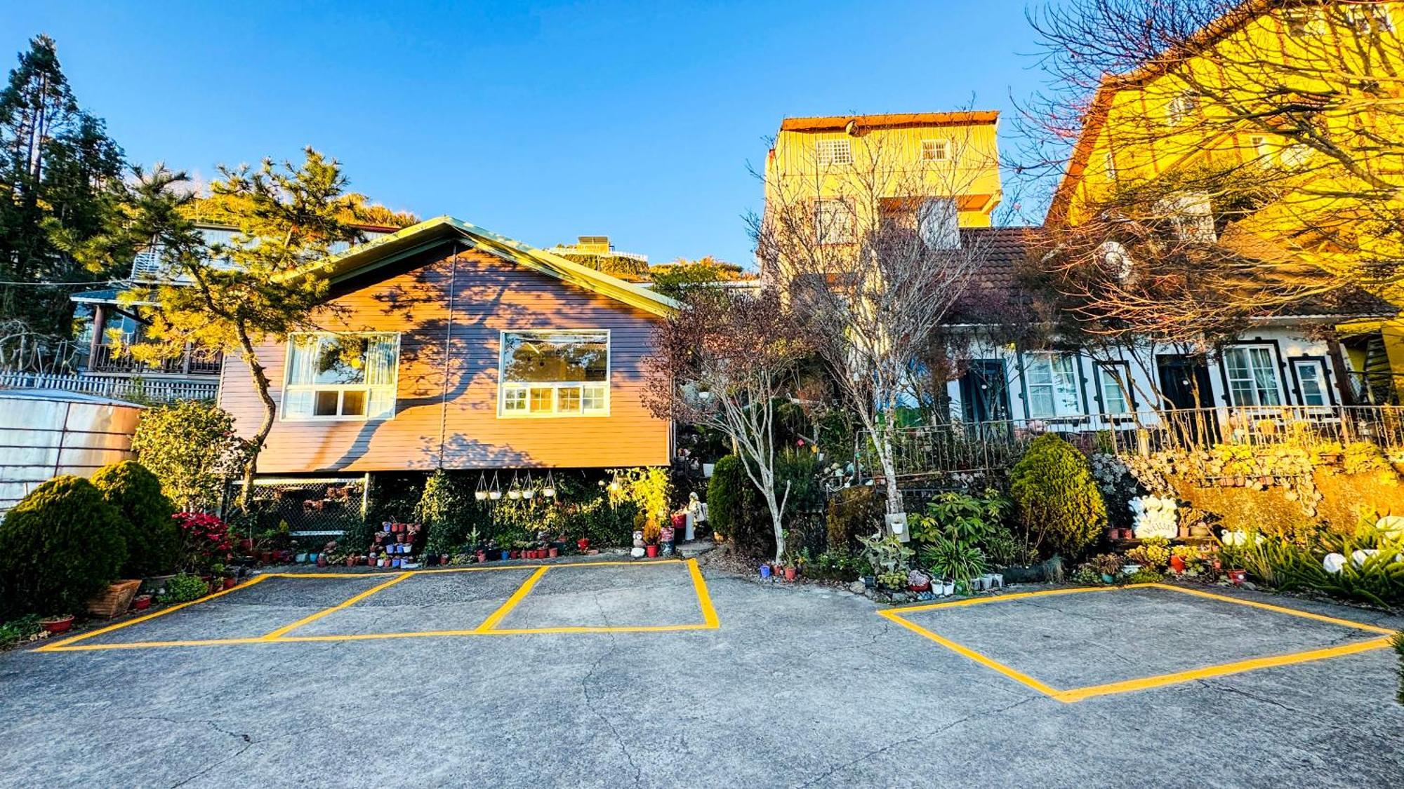 31 Homestay Renai Buitenkant foto